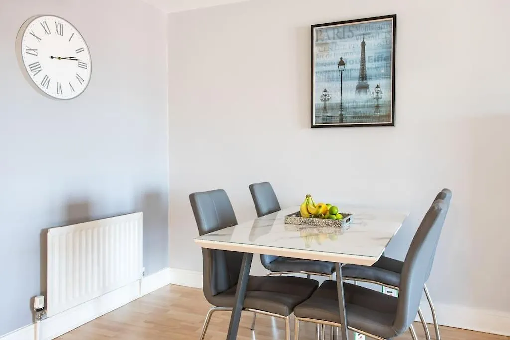 Apartmán 5* Ultra Luxury, Great Views, Underground Parking Belfast